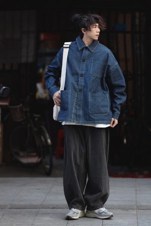Black Loose-Fitting Retro Wide-Leg Cargo Pants for Men - Casual American Style, Trendy 90s Inspired Straight-Leg Design