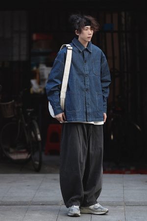 Black Loose-Fitting Retro Wide-Leg Cargo Pants for Men - Casual American Style, Trendy 90s Inspired Straight-Leg Design
