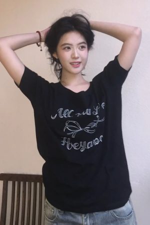 Black Off-Shoulder Bow Print T-Shirt for Women - Summer Casual Loose Short Sleeve Trendy Top