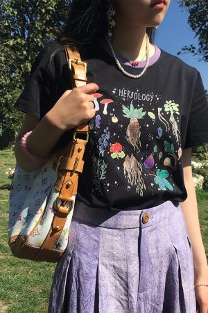 Black Retro Shoulder T-Shirt for Women - Vintage All Things and Songs Summer Loose Fit Short Sleeve Top, 90s Inspired Style