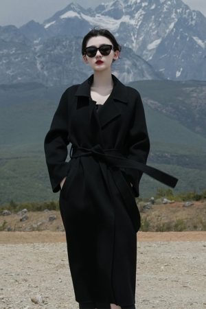 Black Reversible Cashmere Coat for Women - Elegant Mid-Length Bathrobe-Style Outerwear for 2024 Autumn/Winter, Korean Style