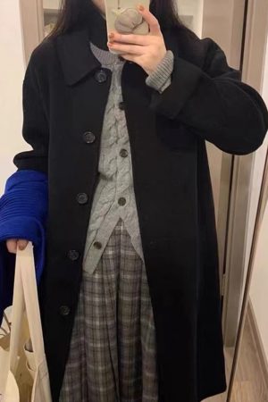 Black Reversible Cashmere Coat for Women - High-End Wool Outerwear for Autumn & Winter 2024, Petite Sizes, Stylish and Versatile