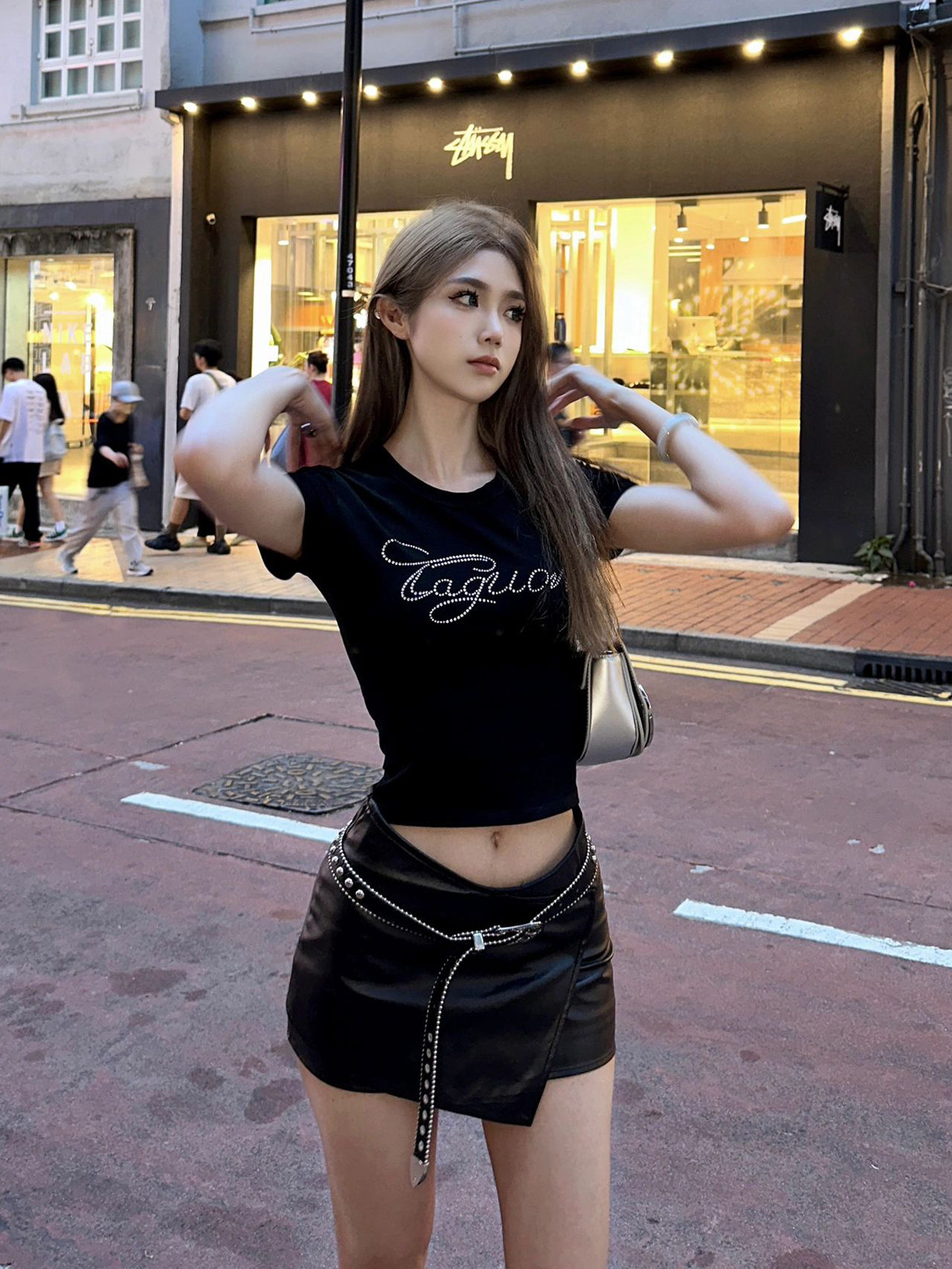 Black Rhinestone Shoulder T-Shirt for Women - Summer Retro Short Sleeve Cropped Top, Elastic Slim Fit, Y2K Style Black Rhinestone Shoulder T-Shirt for Women - Summer Retro Short Sleeve Cropped Top, Elastic Slim Fit, Y2K Style