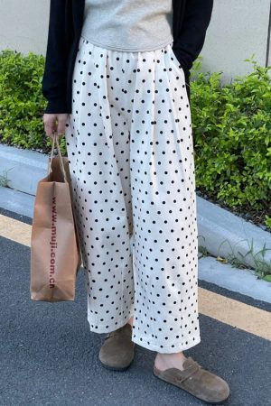 Black Women's Plus Size Summer Balloon Pants, Casual Loose Wide-Leg High-Waisted 90s Style Nine-Point Trousers