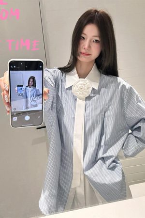 Blue Striped Spliced Shirt for Women, Loose-Fitting Spring Top, Slimming Sun Protection Jacket, Retro Chic Hong Kong Style