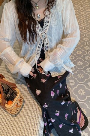 Breathable Long Sleeve Lace Blouse for Women - Summer 2025 Thin Shirt Jacket, Niche Design, Perfect for 90s and Y2K Fashion