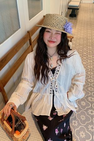 Breathable Long Sleeve Lace Blouse for Women - Summer 2025 Thin Shirt Jacket, Niche Design, Perfect for 90s and Y2K Fashion