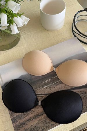 Breathable Seamless Gathered Breast Tape for Summer, Invisible Fabric Chest Stickers, Anti-Exposure Solution