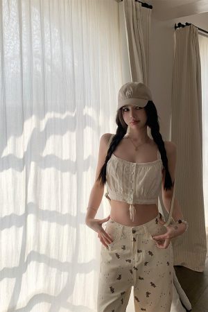 Breathable Seamless Gathered Breast Tape for Summer, Invisible Fabric Chest Stickers, Anti-Exposure Solution