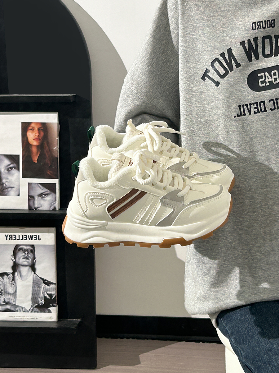 Breathable Summer Mesh Dad Shoes for Women - Soft-Soled Casual Sports Sneakers, Versatile Little White Shoes Breathable Summer Mesh Dad Shoes for Women - Soft-Soled Casual Sports Sneakers, Versatile Little White Shoes