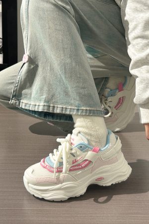 Breathable Thick-Soled Dad Shoes for Women, Original Mesh Design, Stylish Niche Sports Footwear, Summer 2025 Trend