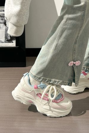 Breathable Thick-Soled Dad Shoes for Women, Original Mesh Design, Stylish Niche Sports Footwear, Summer 2025 Trend