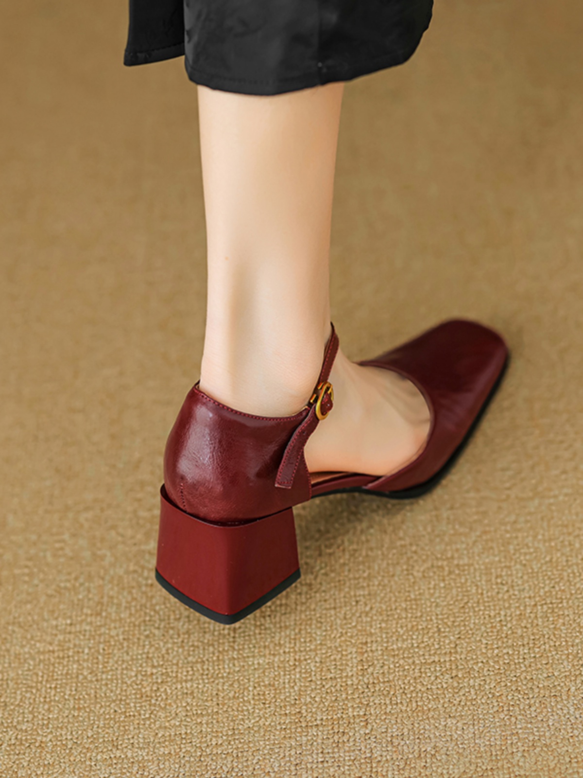 Burgundy Sheepskin High Heeled Chunky Heel Sandals for Women - Square Toe Hollow One-Strap Closed-Toe Style for Summer 2025 Burgundy Sheepskin High Heeled Chunky Heel Sandals for Women - Square Toe Hollow One-Strap Closed-Toe Style for Summer 2025