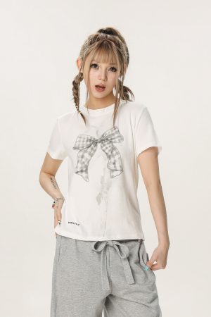 Butterfly Print Short Sleeve T-Shirt for Women - Casual Summer Versatile Slim Fit Top, Trendy 90s American Style