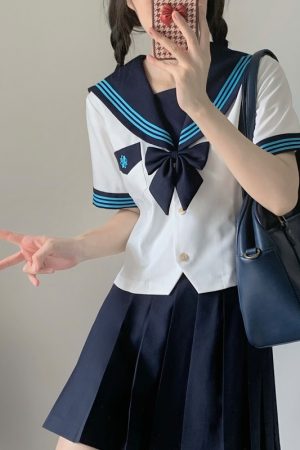 Camellia Women's Waist-Defined JK Uniform Sailor Suit Top - Summer Short Sleeve College Style with Three-Volume Design