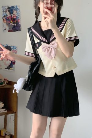 Camellia Women's Waist-Defined JK Uniform Sailor Suit Top - Summer Short Sleeve College Style with Three-Volume Design