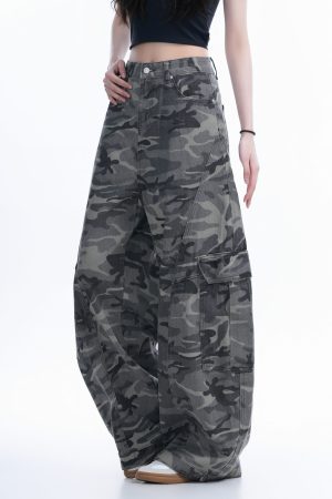 Camouflage Curved Knife Pants with Multiple Pockets - American Street Style Denim Work Pants for Trendy Casual Wear