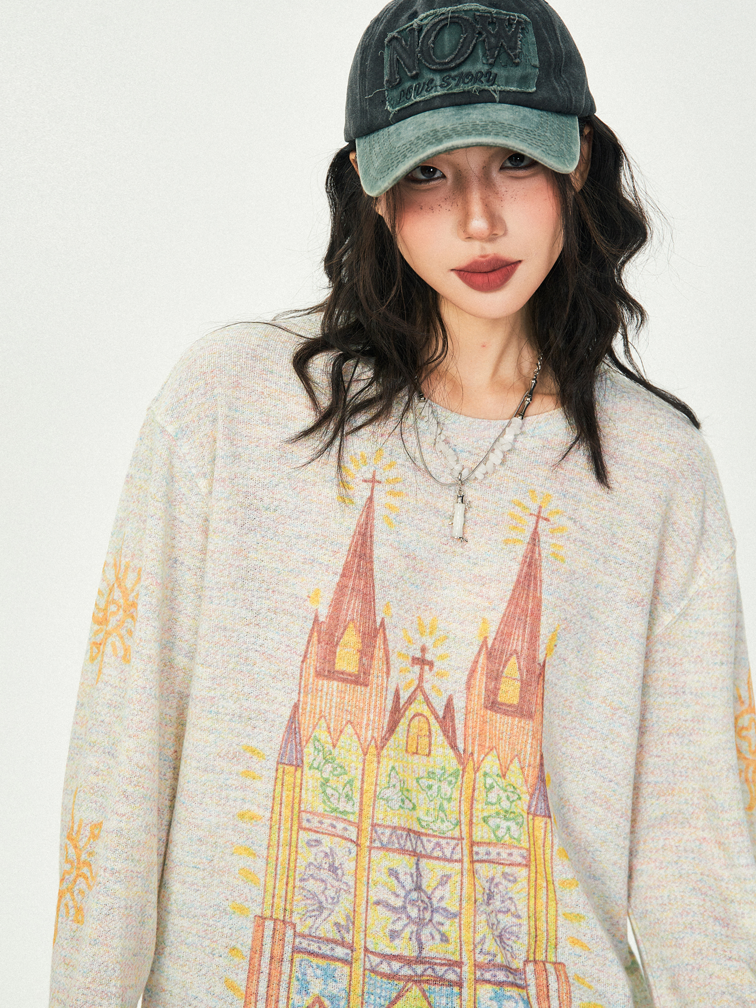 Castle Graffiti Long Sleeve T-Shirt for Women - 2024 Spring Loose Round Neck Urban Style Tee Castle Graffiti Long Sleeve T-Shirt for Women - 2024 Spring Loose Round Neck Urban Style Tee