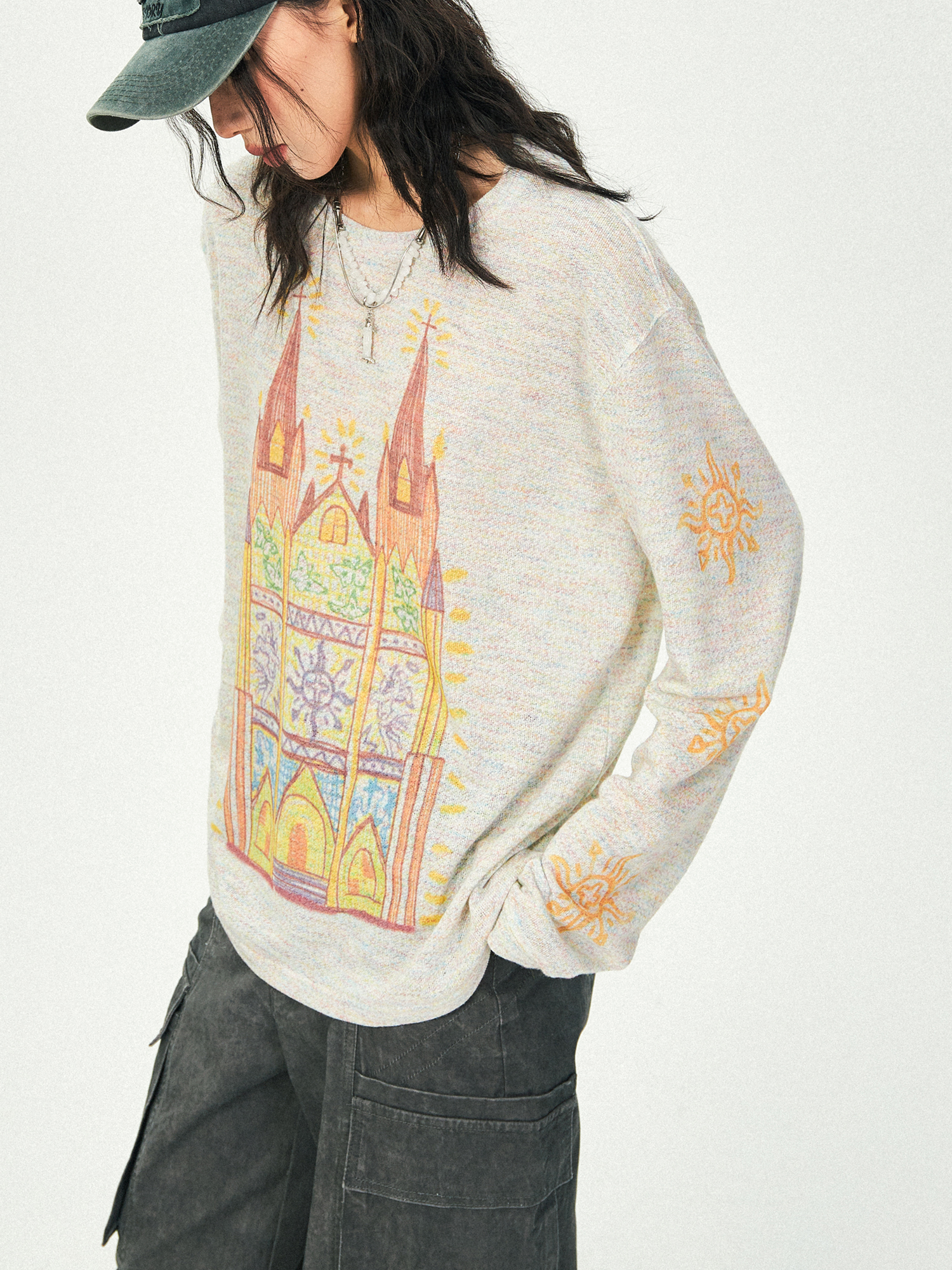 Castle Graffiti Long Sleeve T-Shirt for Women - 2024 Spring Loose Round Neck Urban Style Tee Castle Graffiti Long Sleeve T-Shirt for Women - 2024 Spring Loose Round Neck Urban Style Tee