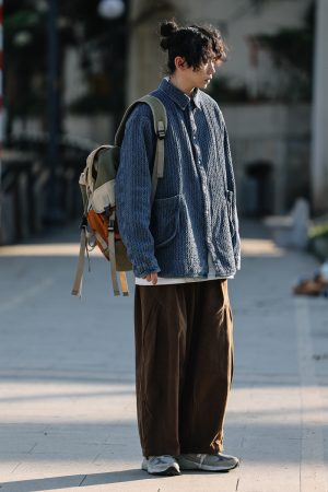 Casual Japanese-Style Pleated Cargo Pants for Men - Trendy Loose-Fit Design with Elastic Waistband and Drape