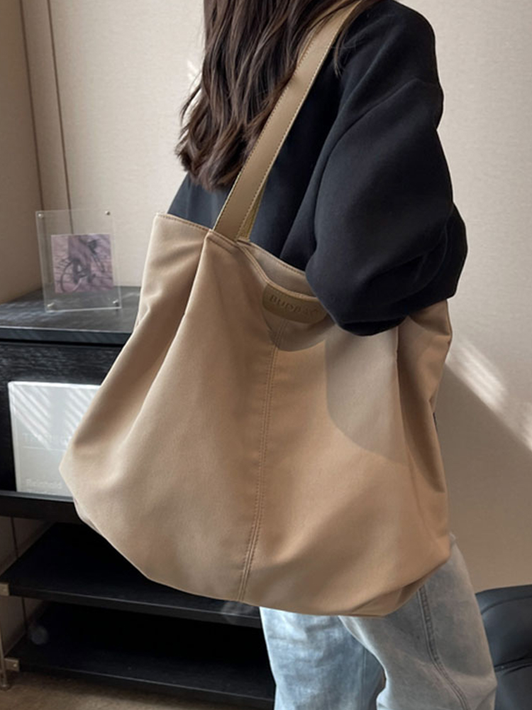 Casual Large-Capacity Women's Shoulder Bag - Versatile Commuter Tote for College Students Casual Large-Capacity Women's Shoulder Bag - Versatile Commuter Tote for College Students