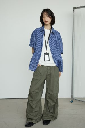 Casual Plaid Short Sleeve Shirt for Men and Women - Oversized Unisex Commuter Top, Perfect for 90s and Y2K Style