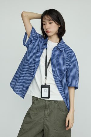 Casual Plaid Short Sleeve Shirt for Men and Women - Oversized Unisex Commuter Top, Perfect for 90s and Y2K Style