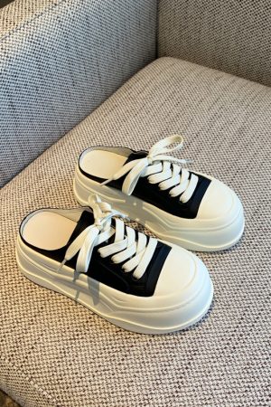 Casual Slip-On Thick-Soled White Slippers for Women - Sweet & Versatile 2025 Style Half-Drag Shoes