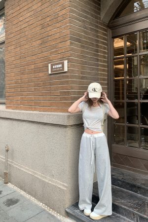 Casual Summer Loose Elastic Drawstring Sweatpants for Women - Gray Sports Pants with Freedom and Laziness Level Design