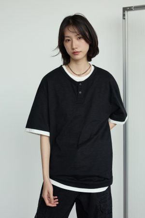 Casual Two-Piece Henley Short Sleeve T-Shirt for Men and Women - Simple Loose Fit, Unisex, Stylish Everyday Wear