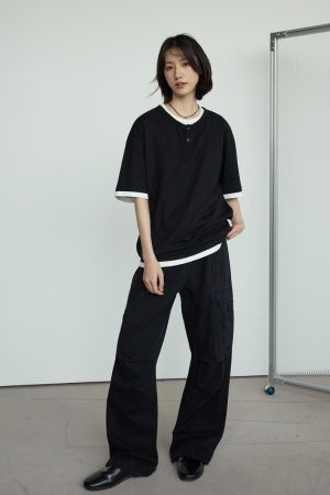 Casual Two-Piece Henley Short Sleeve T-Shirt for Men and Women - Simple Loose Fit, Unisex, Stylish Everyday Wear