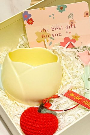 Ceramic Tulip-Shaped Coffee Cup with Saucer - Aesthetic Relief Design for Office and Home, Perfect Gift for Stylish Girls