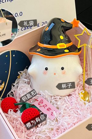 Charming Ceramic Graduation Mug for Girls, Stylish Ghost Design with Lid, Perfect Birthday Party Favor