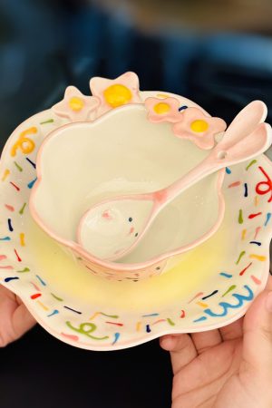 Charming Embossed Flower Dinnerware Set for Girls - Under-glaze Ceramic Yogurt Bowls and Plates, Cute Floral Design