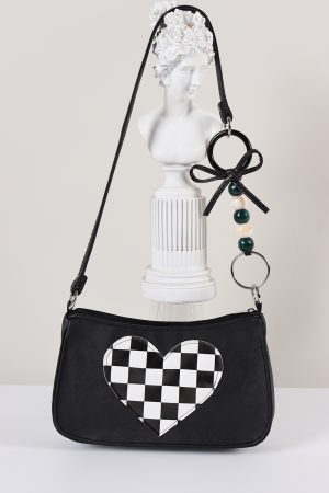Checkered Heart-Shaped Crossbody Bag for Millennial Girls - Sweet Cool Design, 2023 Spring/Summer Style, High Quality