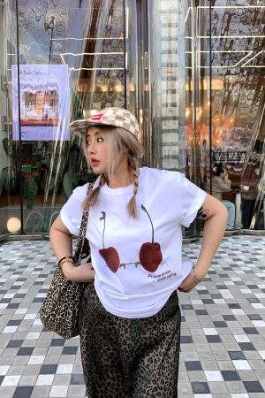 Cherry Print Round Neck Short Sleeve T-Shirt for Women - Versatile Loose Slim Fit Top for Spring/Summer 2025 Fashion