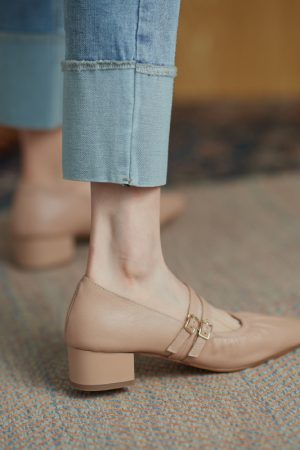 Chic Genuine Leather Mary Jane Shoes for Women - Mid-Heel Square Toe Flats - Stylish Summer Grandma Shoes