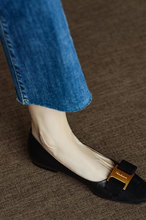 Chic Italian Color-Block Square-Toe Flats - Women's Shallow Mouth Shoes in Chanel Style, Perfect for Everyday Wear