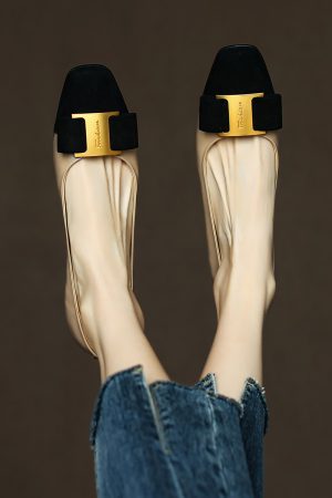 Chic Italian Color-Block Square-Toe Flats - Women's Shallow Mouth Shoes in Chanel Style, Perfect for Everyday Wear