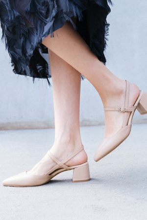 Chic Korean Style Genuine Leather Mid-Heel Sandals for Bridesmaids - Chunky Heel, Pointed Toe, Slimming Design for Spring/Summer