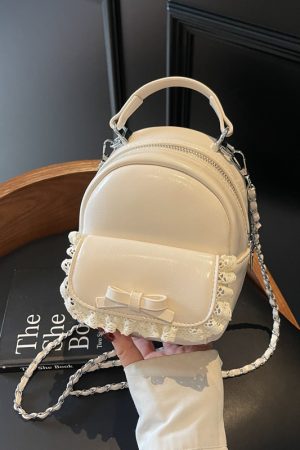 Chic Mini Cute Backpack Shoulder Bag for Women with Stylish Chain Detail and Elegant Lace Trim