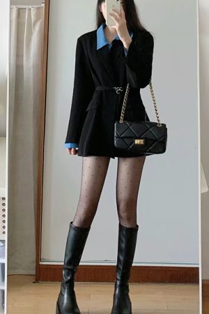 Chic Oversized Black Suit Jacket for Women - Loose Fit Casual Blazer for Spring and Autumn, Perfect for Petite Styles