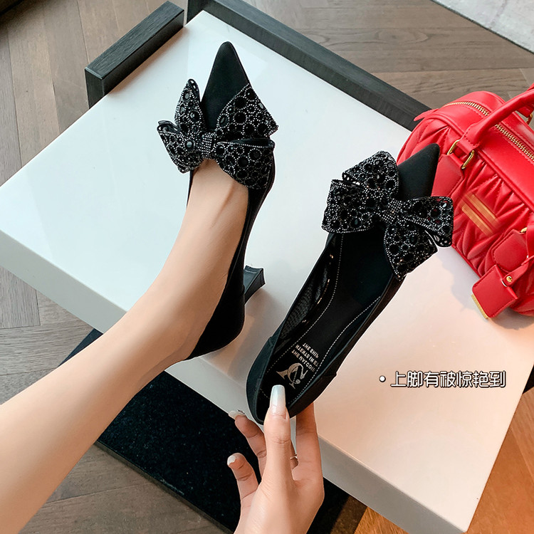 Chic Women's Pointed-Toe Bow Detail High Heels - Versatile French Fashion Style Shallow Mouth Shoes Chic Women's Pointed-Toe Bow Detail High Heels - Versatile French Fashion Style Shallow Mouth Shoes