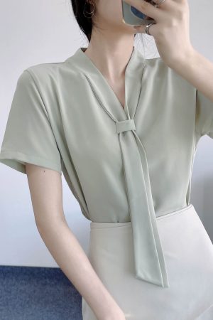 Chiffon Short-Sleeve V-Neck Top with Flowing Ribbons, Elegant Wrinkle-Resistant Summer Shirt for Women, OL Commuting Style 2025