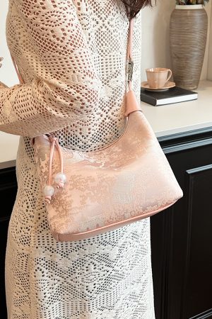 Chinese Style Handheld Embroidery Underarm Bag - High-End Women's Crossbody Bag with National Wind Design