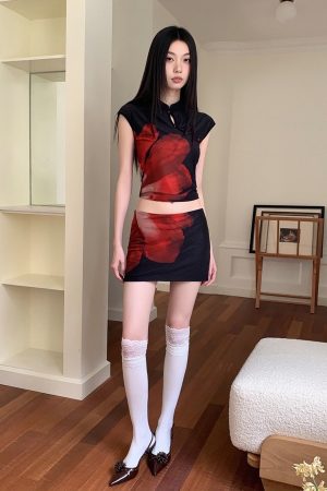 Chinese Style Qipao Collar Button Short Top and Pants Set - Three-Dimensional Printed Summer Outfit for a Chic Look