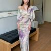 Chinese-Style Vacation Dress with Chest Pads - Flowing Kite Shadow Design, Deconstructed Aesthetic for Effortless Summer Style