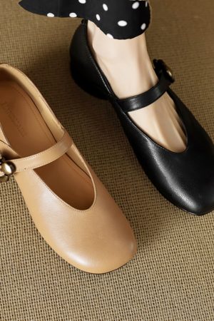 Chunky Mid-Heel Mary Jane Shoes for Women - Sheepskin Round Toe Flats in Forest Green - Spring Summer 2025 Fashion