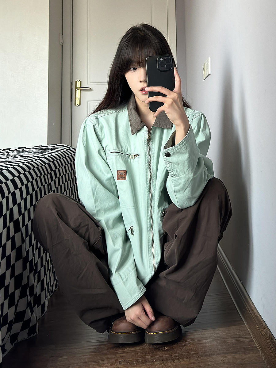 Coffee-Colored Women's Loose Straight-Leg Cargo Pants with Draping - American High Street Casual Floor-Length Style Coffee-Colored Women's Loose Straight-Leg Cargo Pants with Draping - American High Street Casual Floor-Length Style