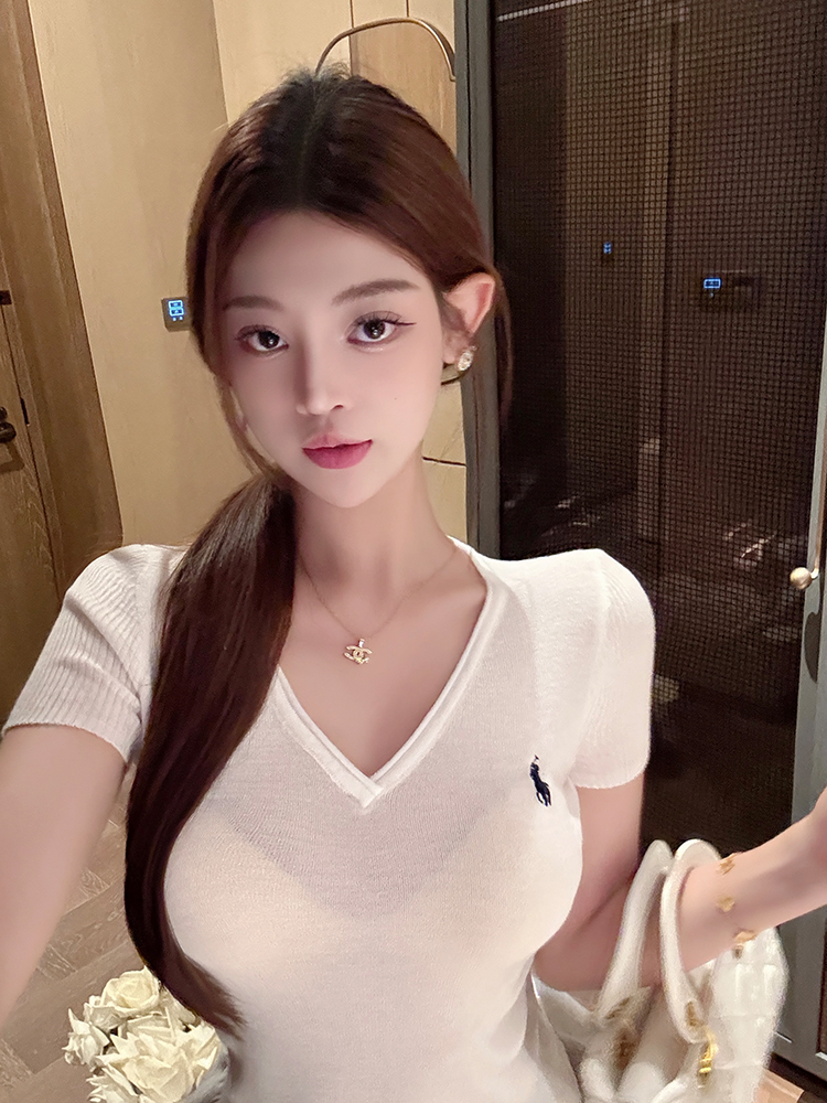 College Style Knitted Cardigan and Top Two-Piece Set - Casual Fashion Essential for Y2K and Korean Style Looks College Style Knitted Cardigan and Top Two-Piece Set - Casual Fashion Essential for Y2K and Korean Style Looks